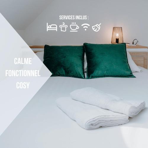 Chateauroux Apartment | La Maison MMM - Proche Centre & Commerces