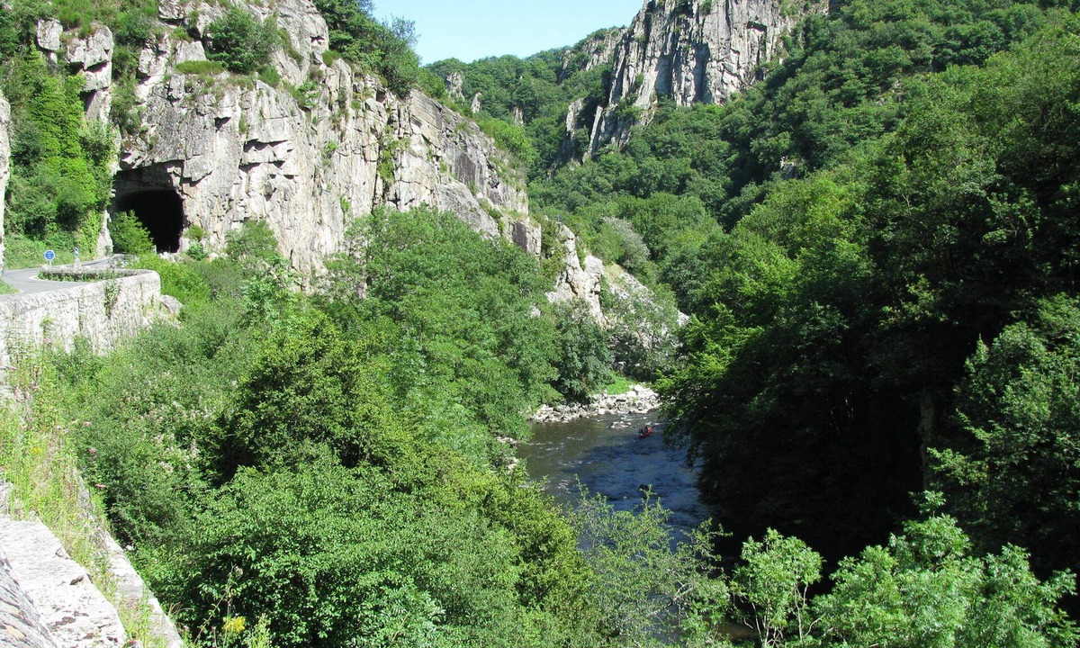 Servant House | La Maison Roux - charming house in Servant, near the Sioule Gorges