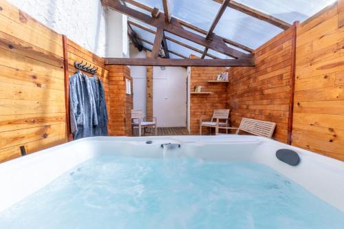 Bagneux House | La maisonnette bien-être