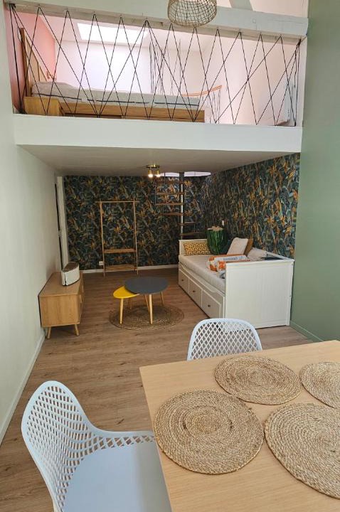 Thury-Harcourt Apartment | La mie du Hom