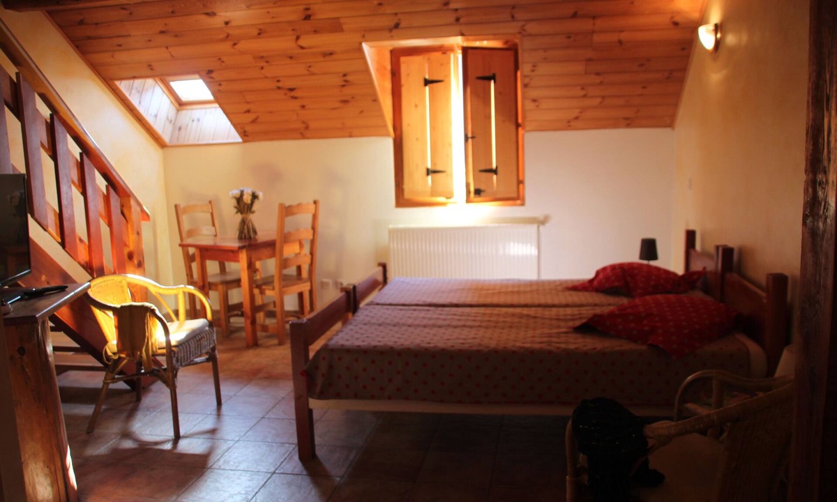 Pont-du-Fosse Bed & Breakfast | La Monbéliarde family 4 persons