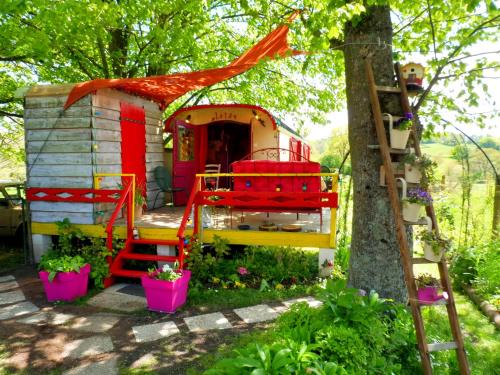 La Celle Bed & Breakfast | La Roulotte De Lola - Chambre d'hôtes