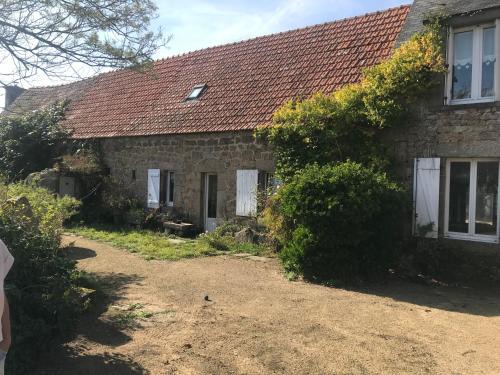 Fermanville House | La route du phare