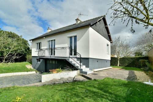 Plurien House | La Ruelle Secrète