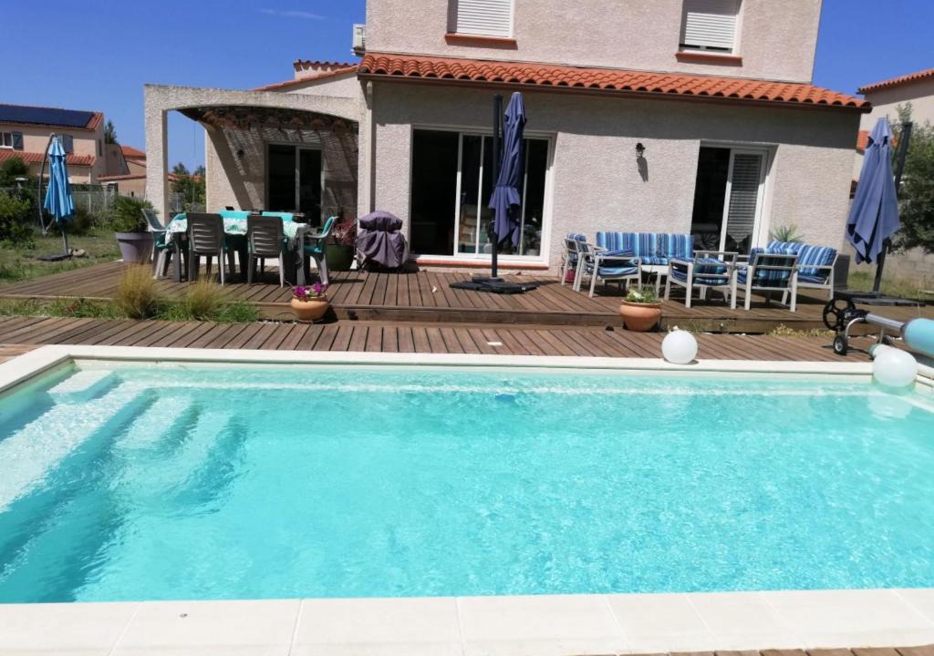 Saint-Genis Bed & Breakfast | La Salamandre 66