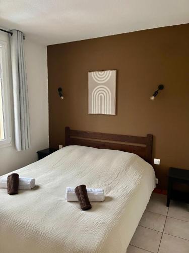 Levernois Apartment | La terrasse du golf, piscine et sauna