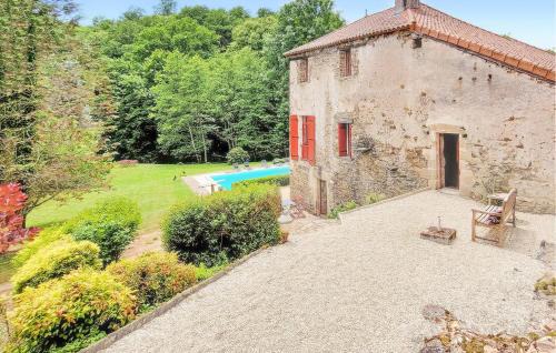 Saint-Paul-la-Roche House | La Vieille Forge