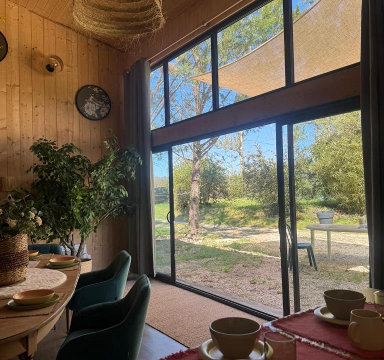 Montagnac-sur-Lede House | Lagreze