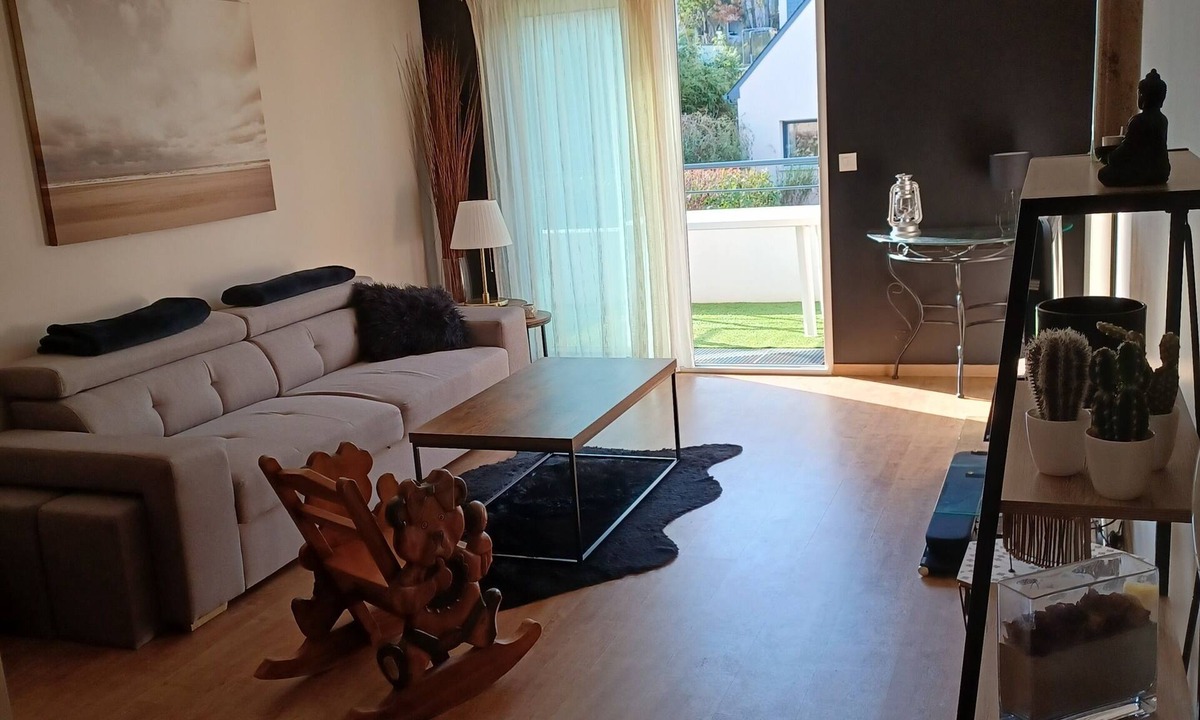 Guidel Apartment | Large and beautiful 2P apartment Guidel center (56), 4kms from the beaches, PMR access