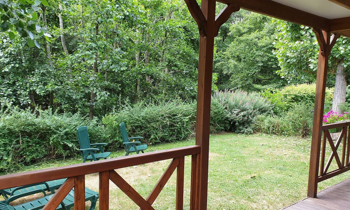 Murol House | le 18 du lac