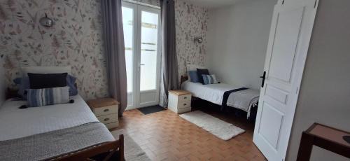 Saint-Aignan Hotel | Le Black Dog Pub - Chambre d'hotes avec Bar Restaurant