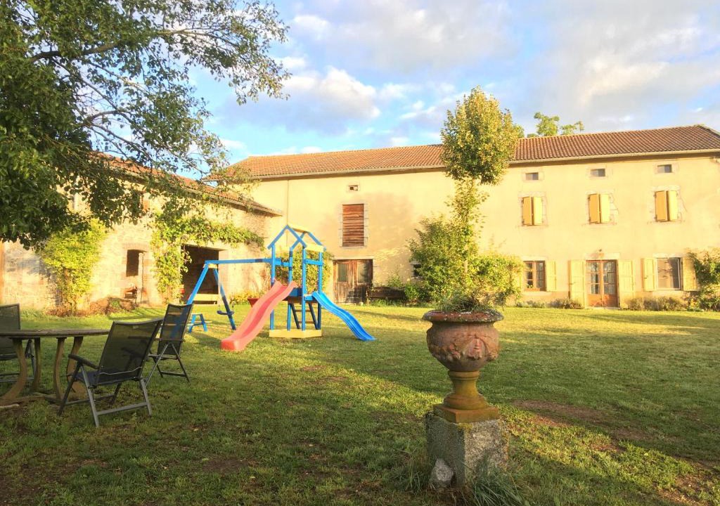 Felines House | Le Bos Clard