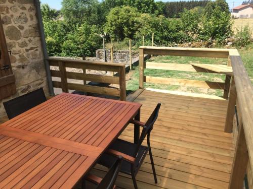 Saint-Germain-lʼHerm House | Le Cadran So'Lair
