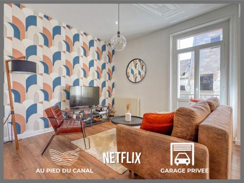 Montargis Apartment | Le Canal,Hyper centre, Cosy, fibre, parking privée, 1 a 4 pers