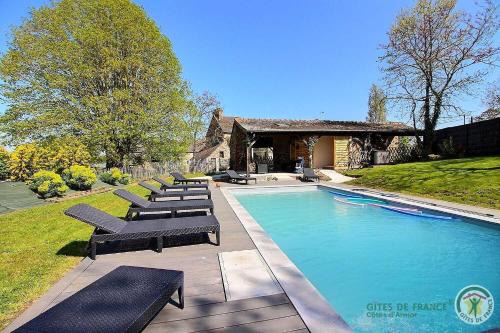 Ploubalay House | Le clos saint cadreuc