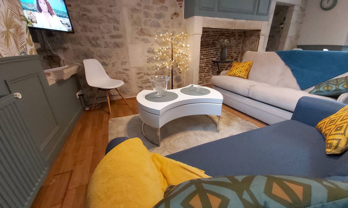 Villefranche-de-Rouergue Apartment | Le Cocoon Saint-Georges *: historic charm in the heart of a medieval bastide town