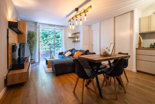 Saint-Paul-les-Dax Apartment | Le Cocon T2 cosy, piscine et parking privé