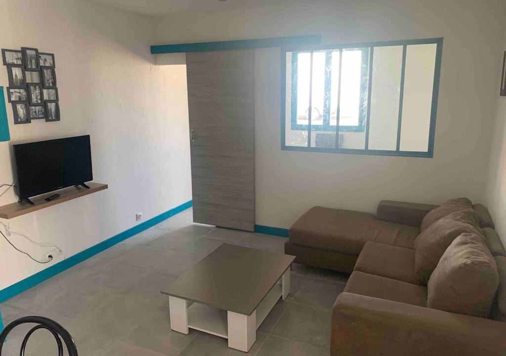 Champvert Apartment | LE DEPOT appartement du port à Champvert