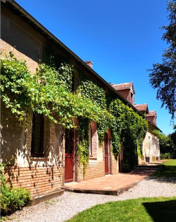 Sainte-Sabine-sur-Longeve House | Le Domaine du Petit Tertre