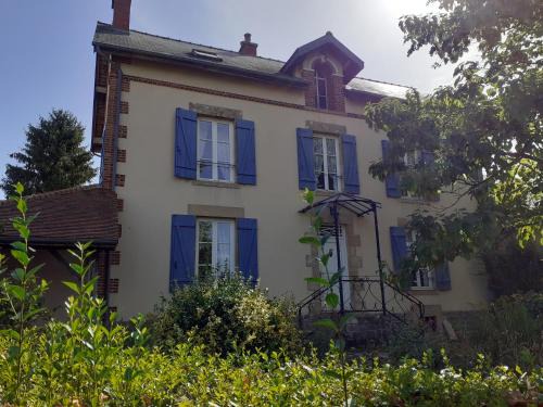 Verneuil House | Le Gîte de l Andarge