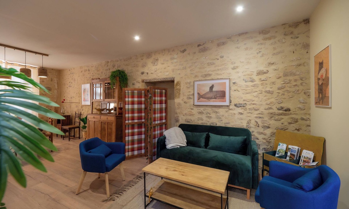 Gaugeac House | Le Gentil Coquelicot