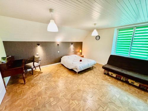 Le Breuil Apartment | Le grand studio - Proche Gare TGV et RCEA
