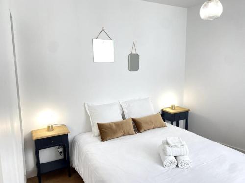 Chateauroux Apartment | Le Métropolitain-proche centre-clim-tout équipé-linges fournis