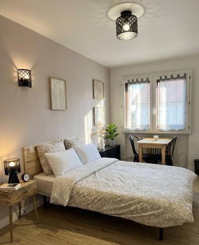 Montbrison Apartment | Le Minimaliste Chic