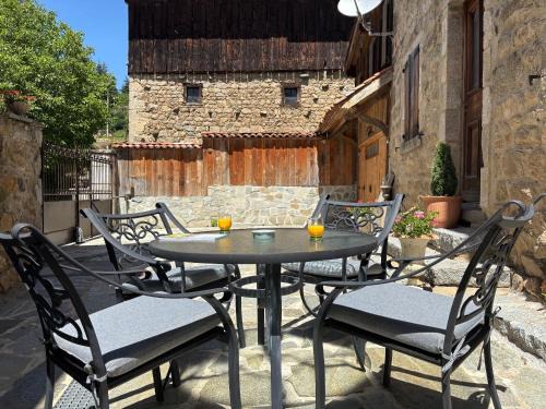 Saint-Martin-des-Olmes House | Le moulin de Lagat - Nature et calme