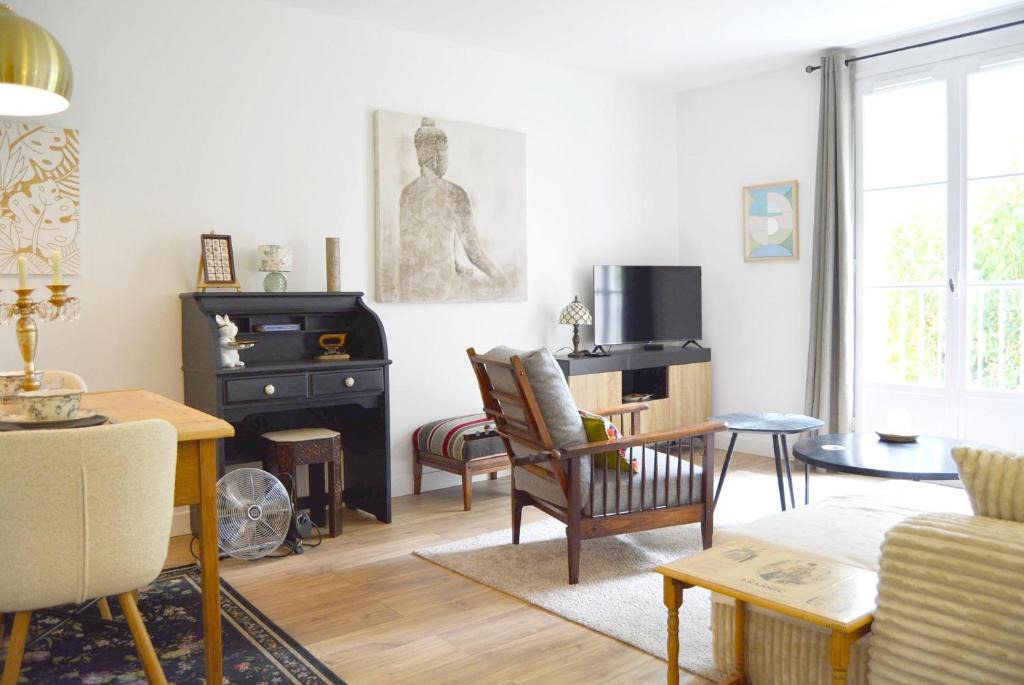 Chartres Apartment | Le Naturel