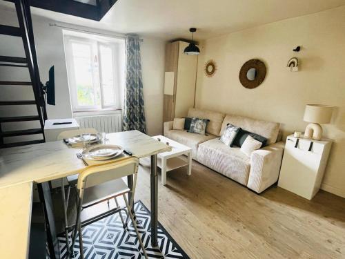 Linas Apartment | Le Nid de l'Autodrome, cosy & pratique
