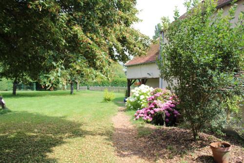 Guerard House | Le Poule House