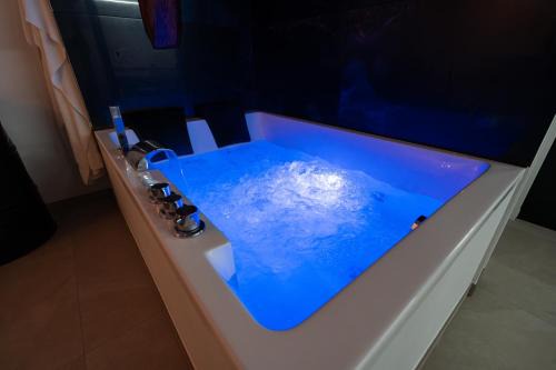 Buxy Apartment | Le Saint-André - Clim - Loft romantique avec Jacuzzi