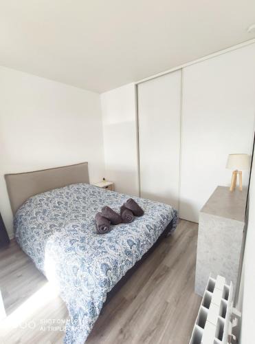 Madeleine - Saint-Leonard Apartment | Le Studio Edison - Calme et parking sécurisé