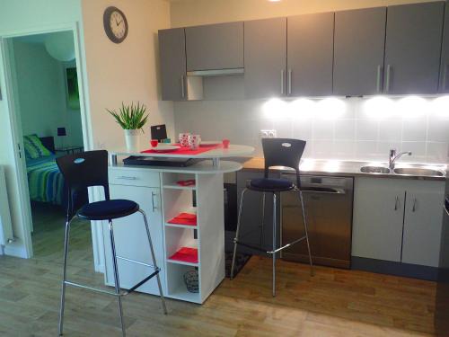 Dammarie Les Lys Apartment | Le SUN DECK