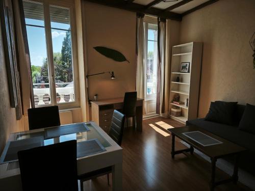 Vieux Vichy Apartment | Le Tour - Hypercentre - Opéra 150 m - Bord d'Allier