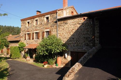 Saint-Didier-sur-Doulon House | Le Trianon, verbouwde authentieke voormalige boerderij