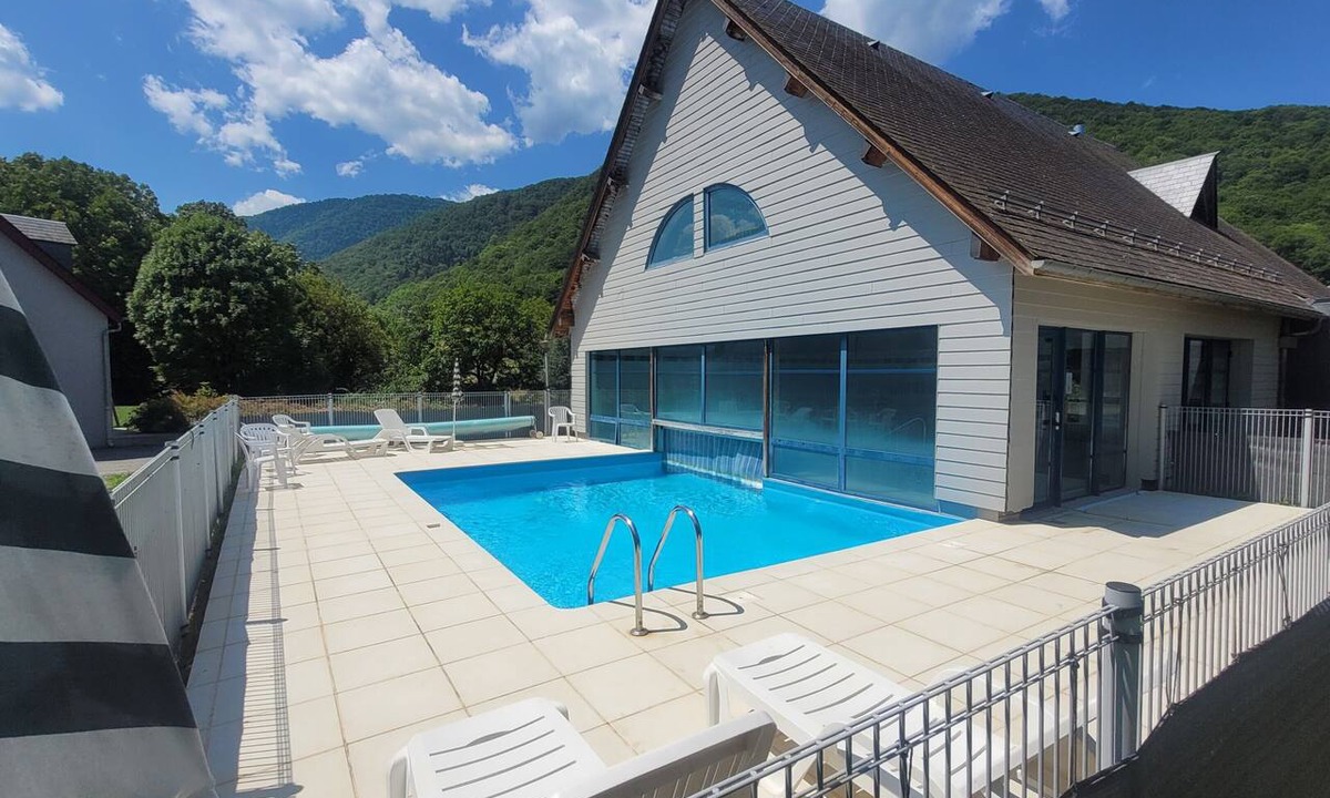 Arreau Apartment | Les Berges de la Neste – Cozy Apartment in Arreau, Heated Pool & Sauna
