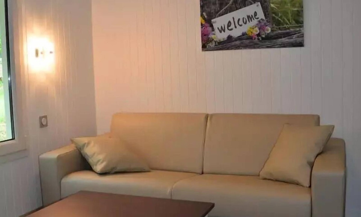 Prayssac Ski Chalet | Les Bois de Prayssac Campsite - 2-room PRM chalet for 2 people
