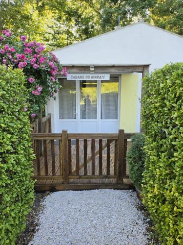 Vandre House | Les Cabanes du Lac à Surgères