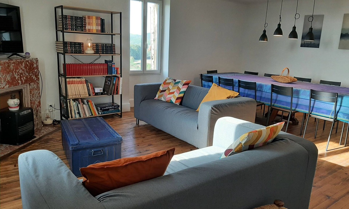 Saint-Andre-de-Najac Villa | Les Carbonniers - Country house, ideal for families or groups