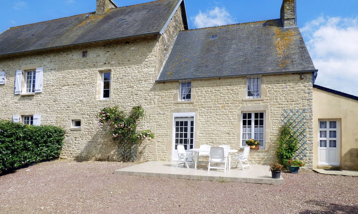 Biniville House | Les Chardonnets by Interhome