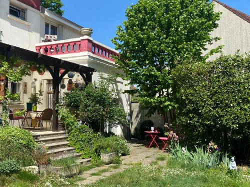 Villemoisson-sur-Orge House | Les Charmettes chambre double indépendante