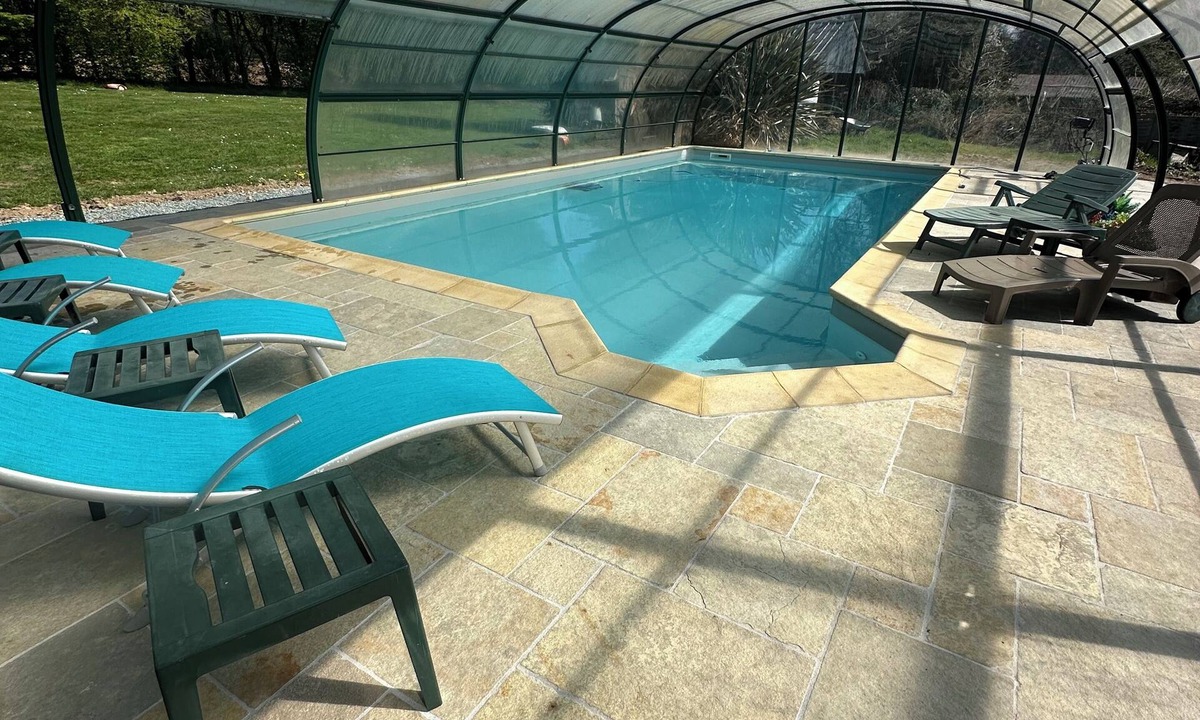 Masserac House | Les Charmettes, 3 bedrooms, heated indoor pool, enclosed grounds.