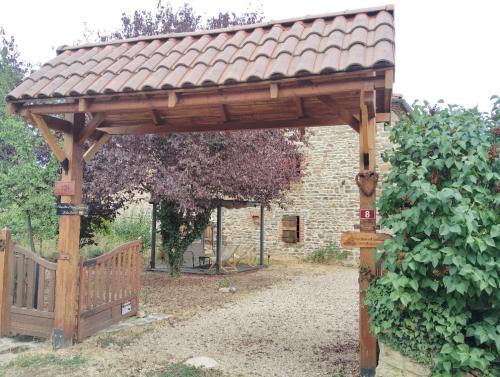 Saint-Beauzire House | Les Faes du Bos