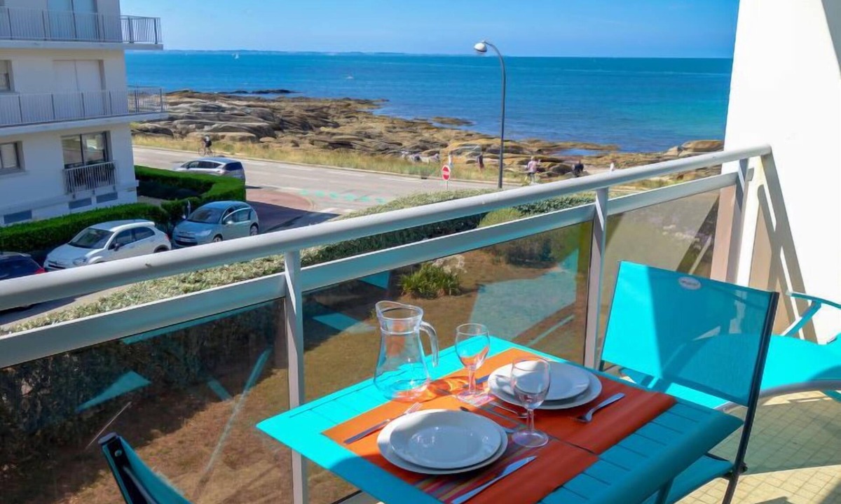 Quiberon Apartment | Les Gemeaux by Interhome