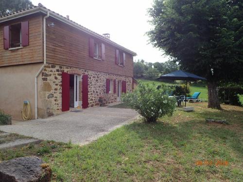 Goujounac House | Les Grillés