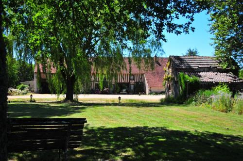 Gien Bed & Breakfast | LES GUENINS