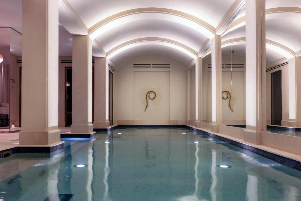 Madeleine Hotel | Les Jardins du Faubourg Hotel & Spa by Shiseido