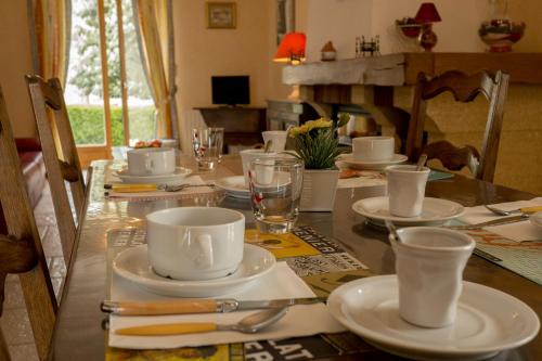 Nolay Hotel | Les Louchardes